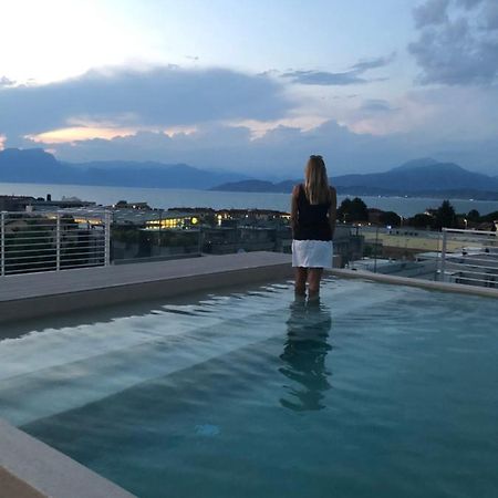 Opalia Residence - Stella Garda Lake Lifestyle Πεσκιέρα ντελ Γκάρντα Εξωτερικό φωτογραφία