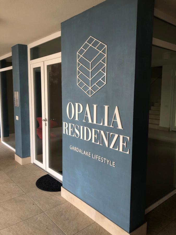 Opalia Residence - Stella Garda Lake Lifestyle Πεσκιέρα ντελ Γκάρντα Εξωτερικό φωτογραφία