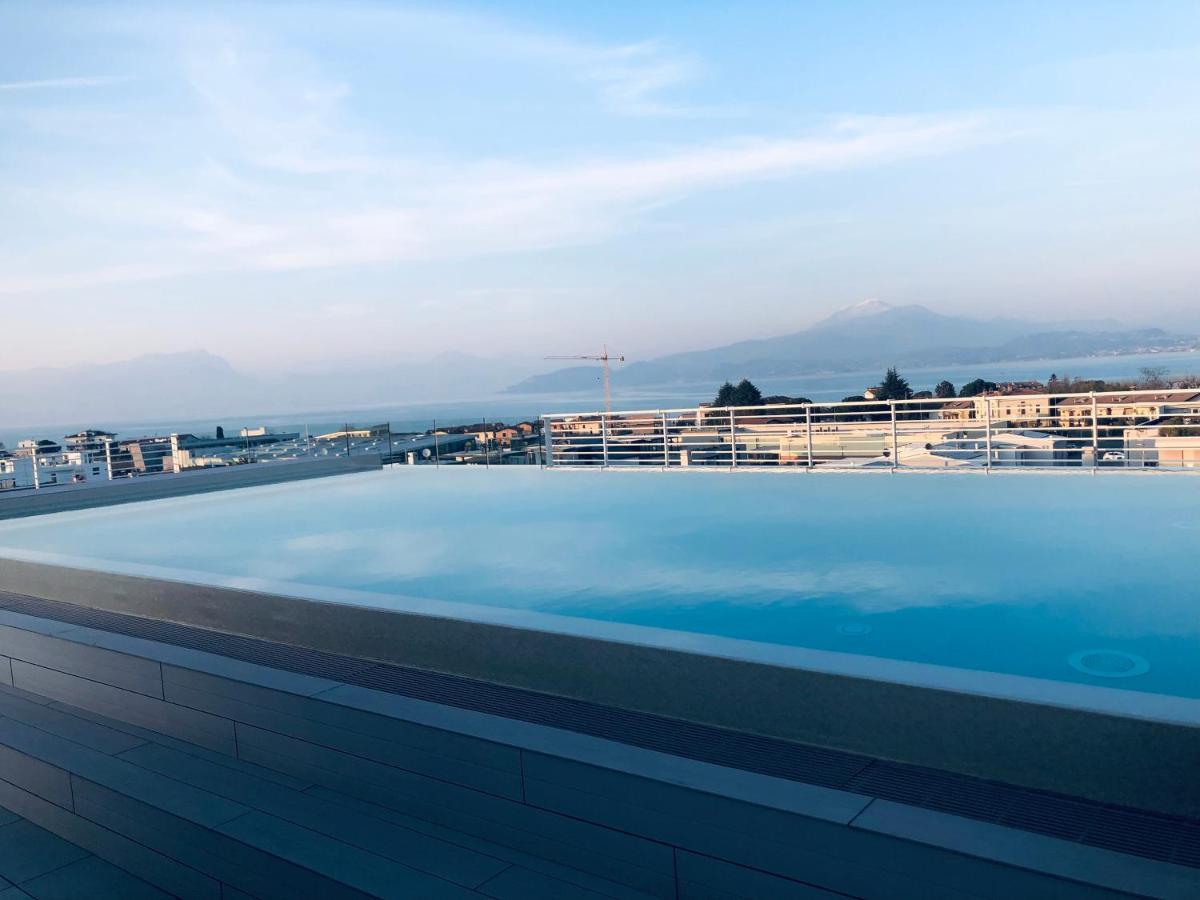 Opalia Residence - Stella Garda Lake Lifestyle Πεσκιέρα ντελ Γκάρντα Εξωτερικό φωτογραφία